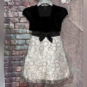 Amy’s Closet Black White Girls Party Holiday Occasion Dress Size 10 Excellent